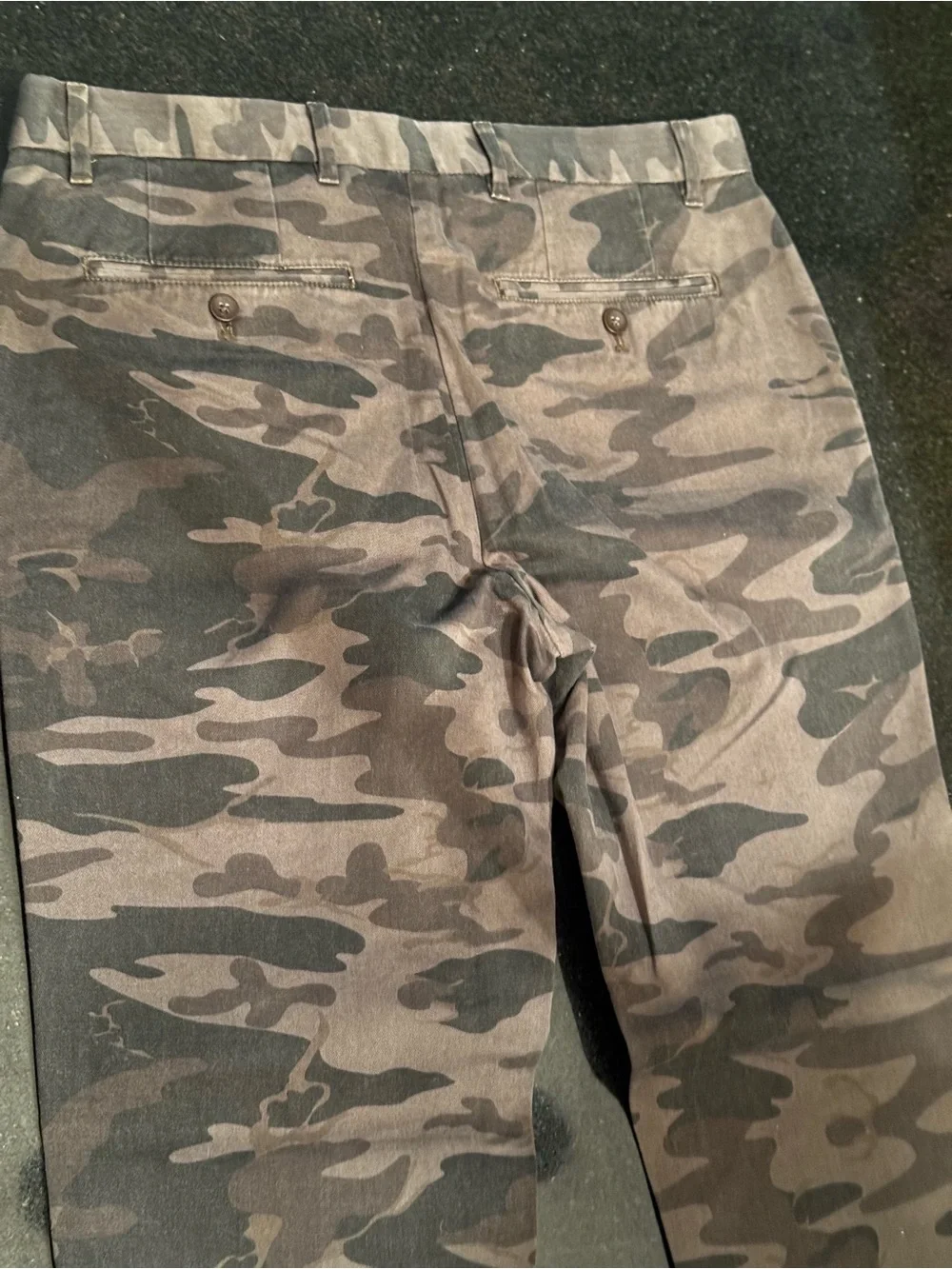 Banana Republic Slim Fit Camo Chinos in Olive and Dark Gray/Black